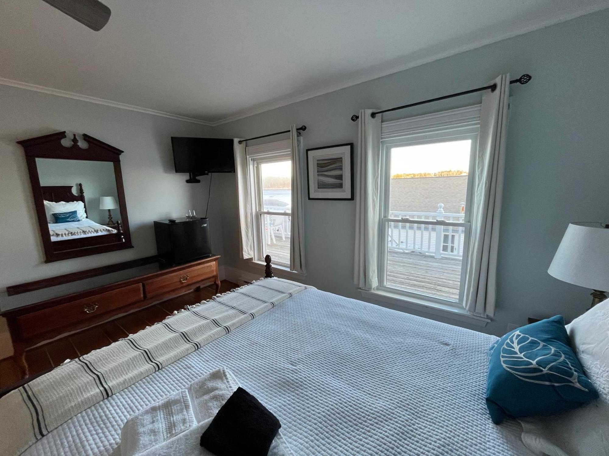 Phippsburg Spinneys Guesthouse & Beach Cottages מראה חיצוני תמונה