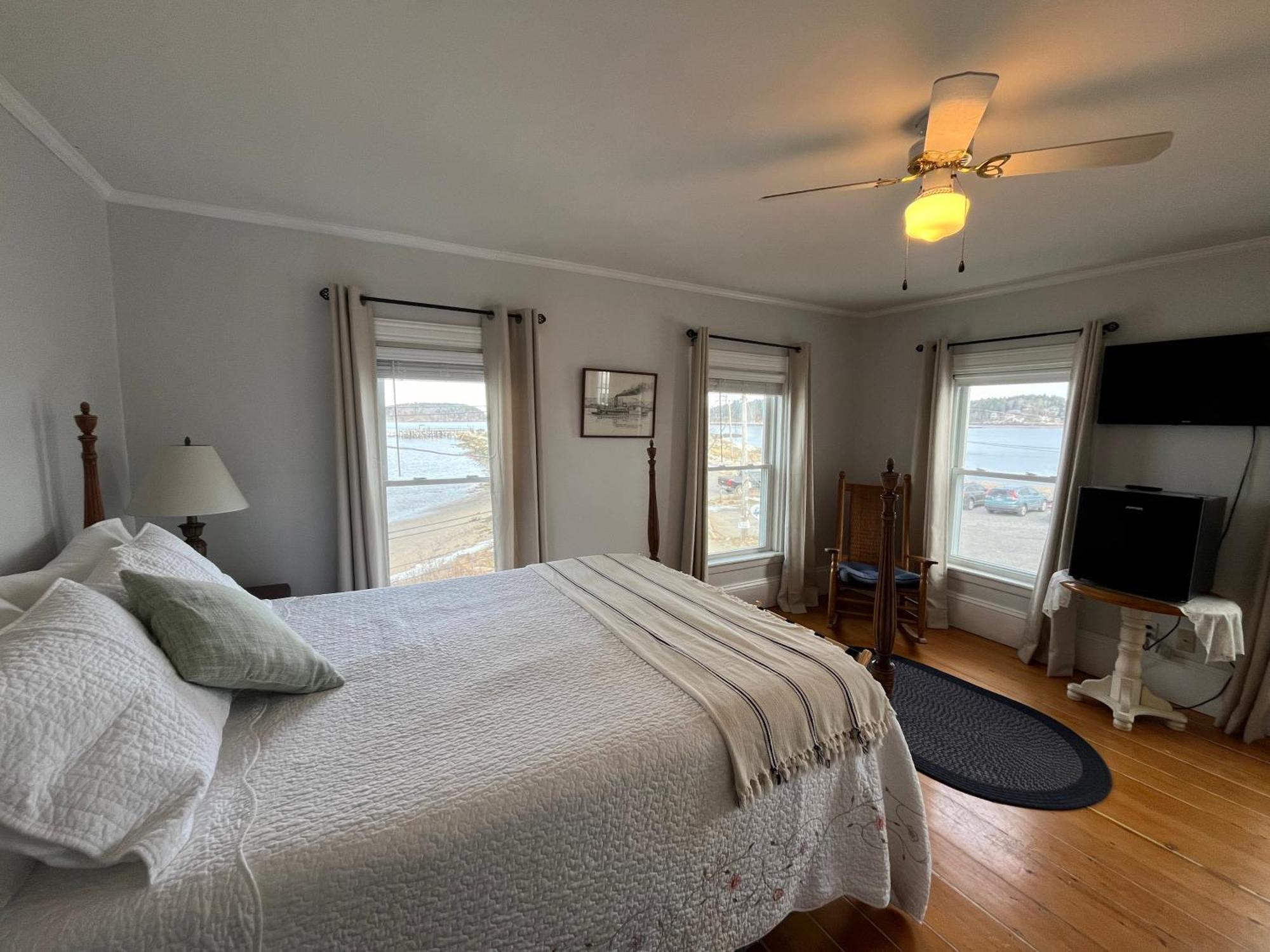 Phippsburg Spinneys Guesthouse & Beach Cottages מראה חיצוני תמונה